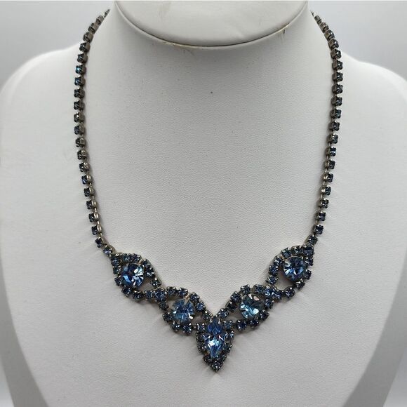 Jewelry - Blue Rhinestone Choker Necklace Vtg